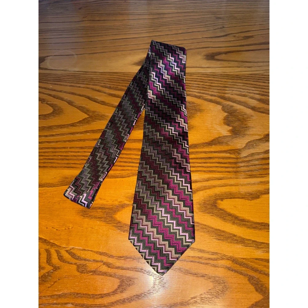 Missoni for Target Mens Zigzag Chevron Silk Blend Tie Purple Grey Olive Green